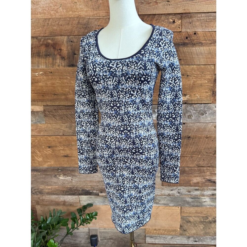BCBGMaxAzria Sheena Carbon Combo Blue Abstract Print Long Sleeve Mini Bodycon